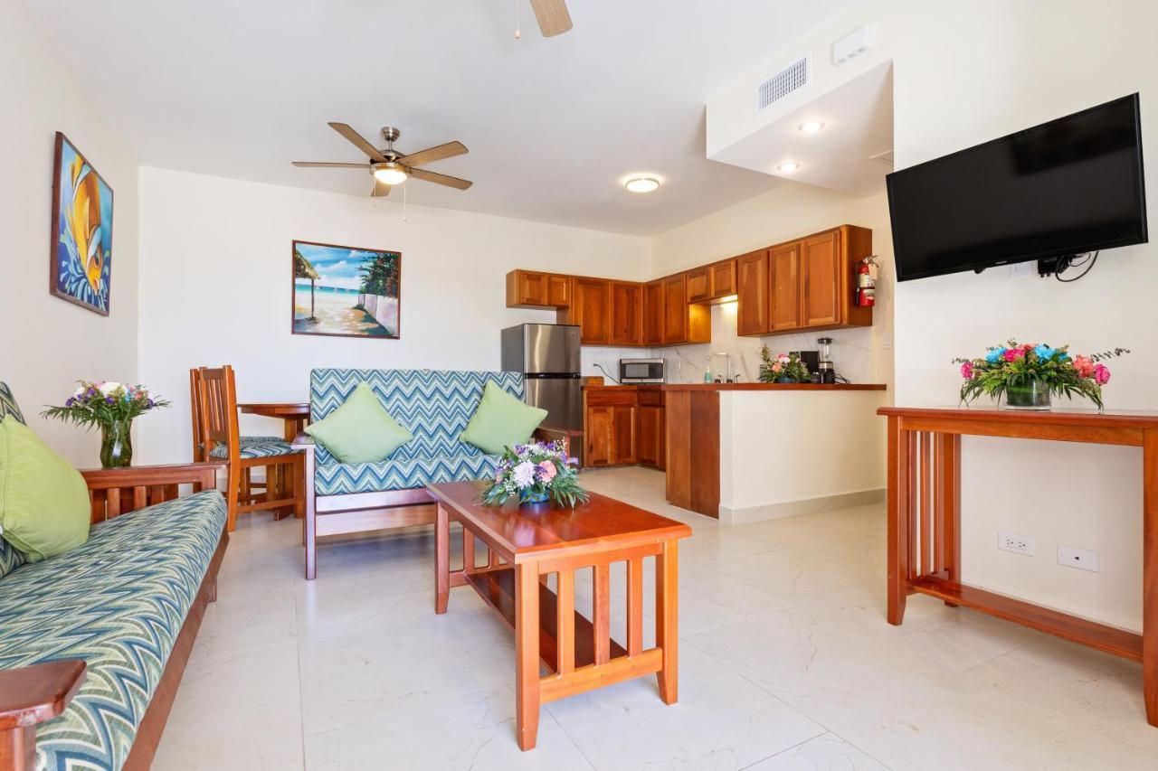 Sunbreeze Suites San Pedro  Exteriér fotografie